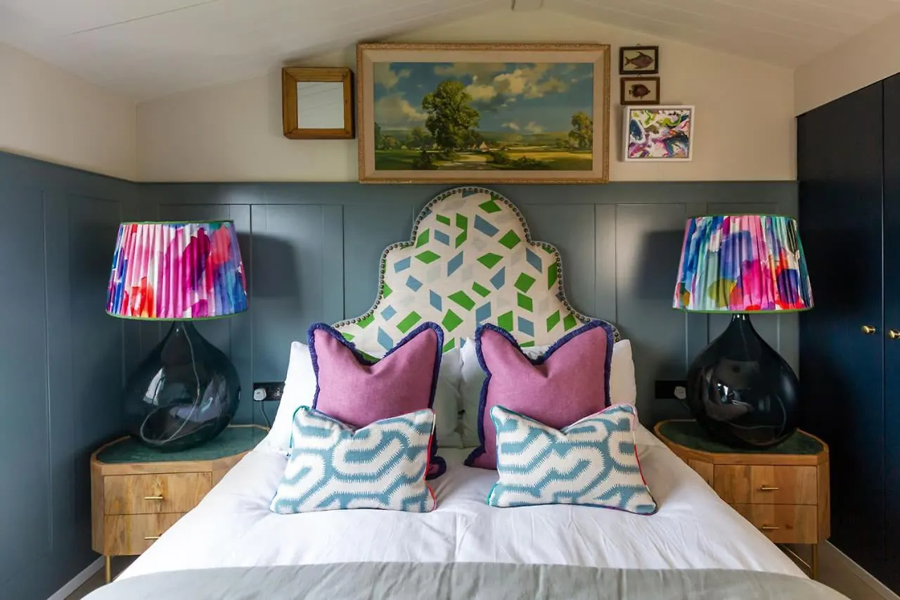 Timber Chalet Lodges With Hot Tubs Skipton